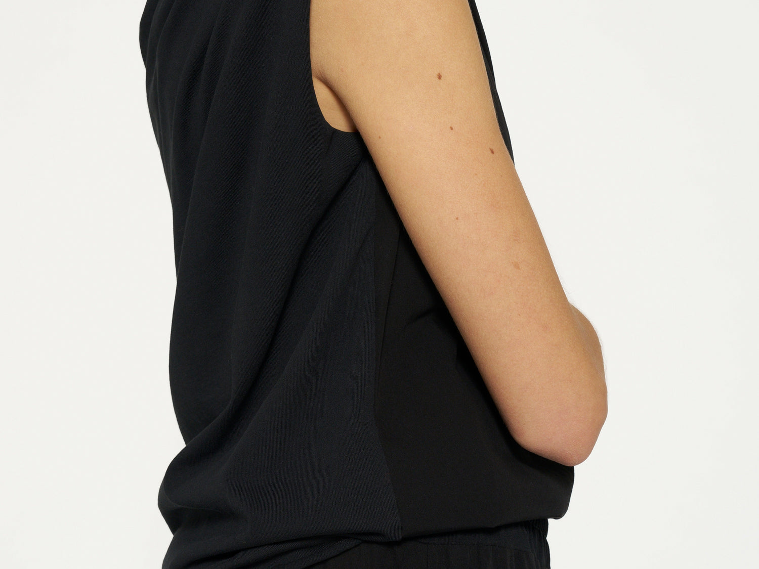 one shoulder top | black