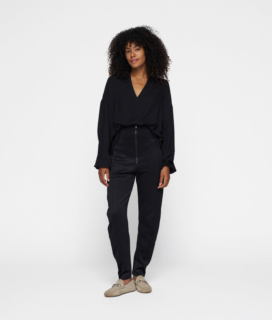 flowy blouse | black