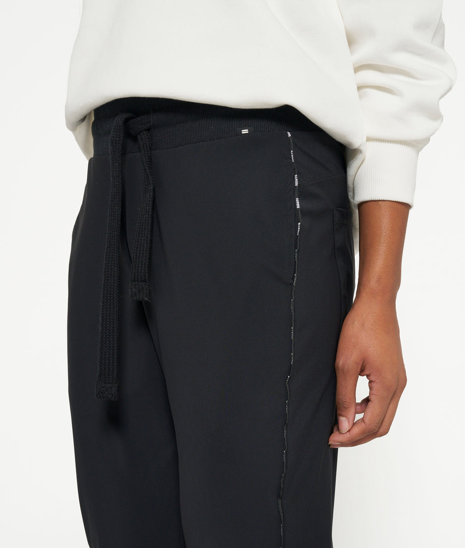 THE BANANA PANTS | black