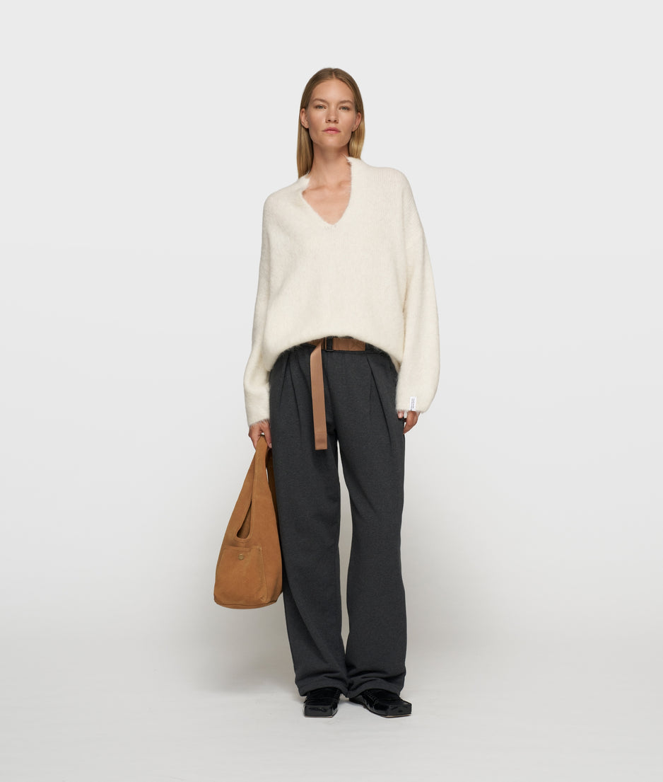 v-neck hairy knit sweater | ecru