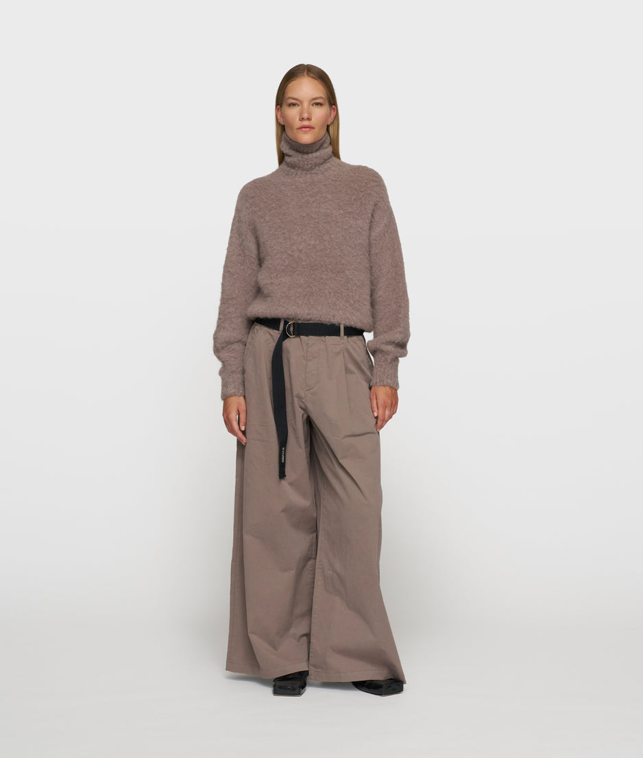 cropped knit turtleneck | moonrock