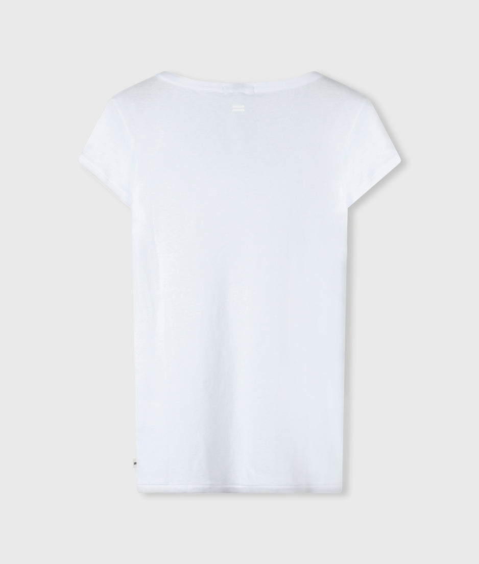 THE SLIM FIT TEE | white