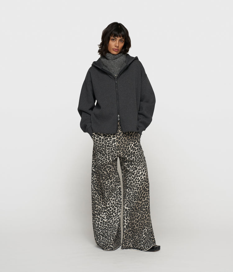 wide leg jogger leopard | soft white melee