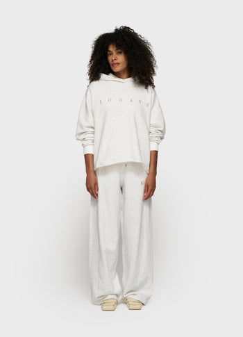 western jogger | white melee