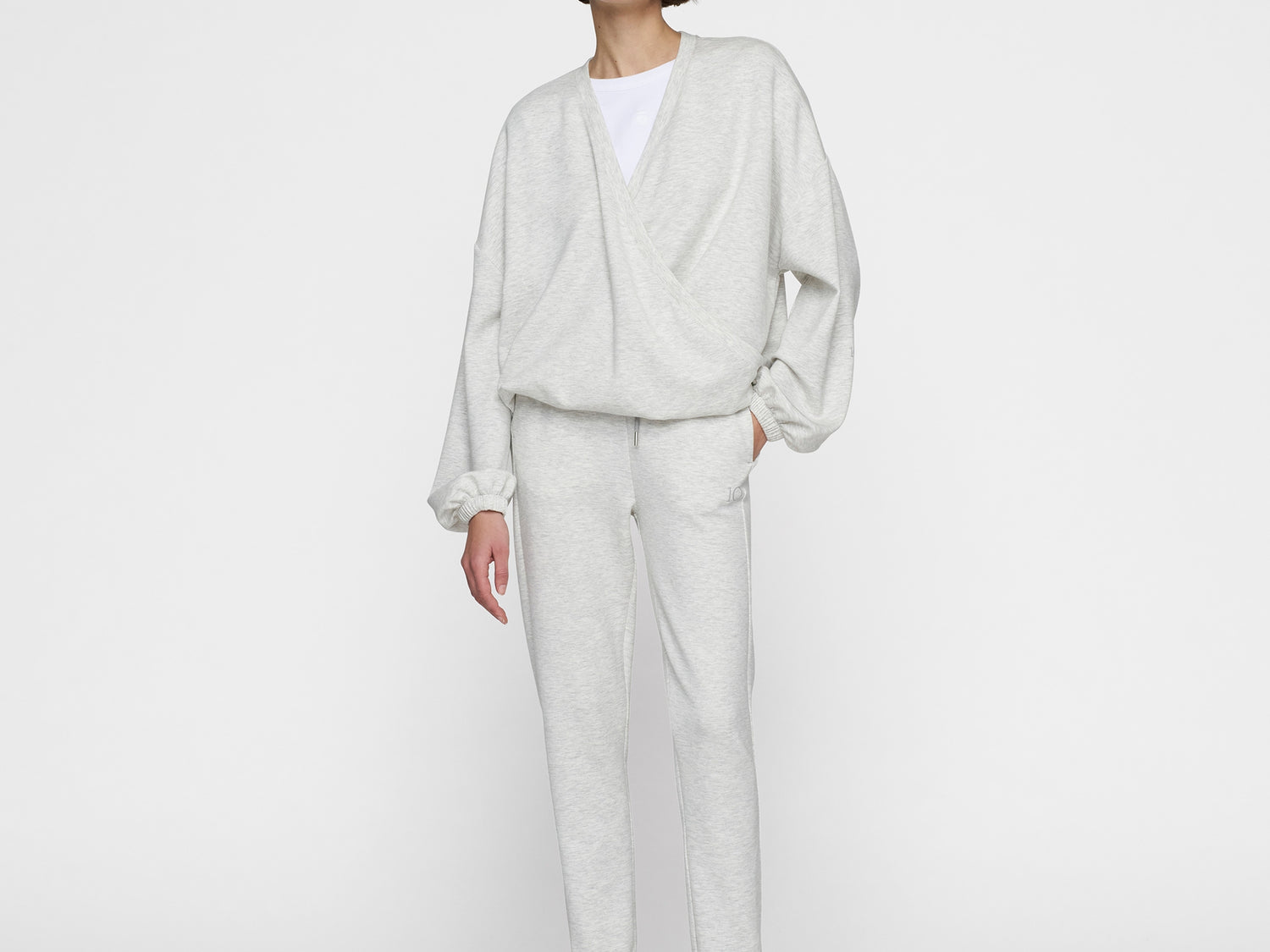 soft scuba cuff jogger | white grey melee