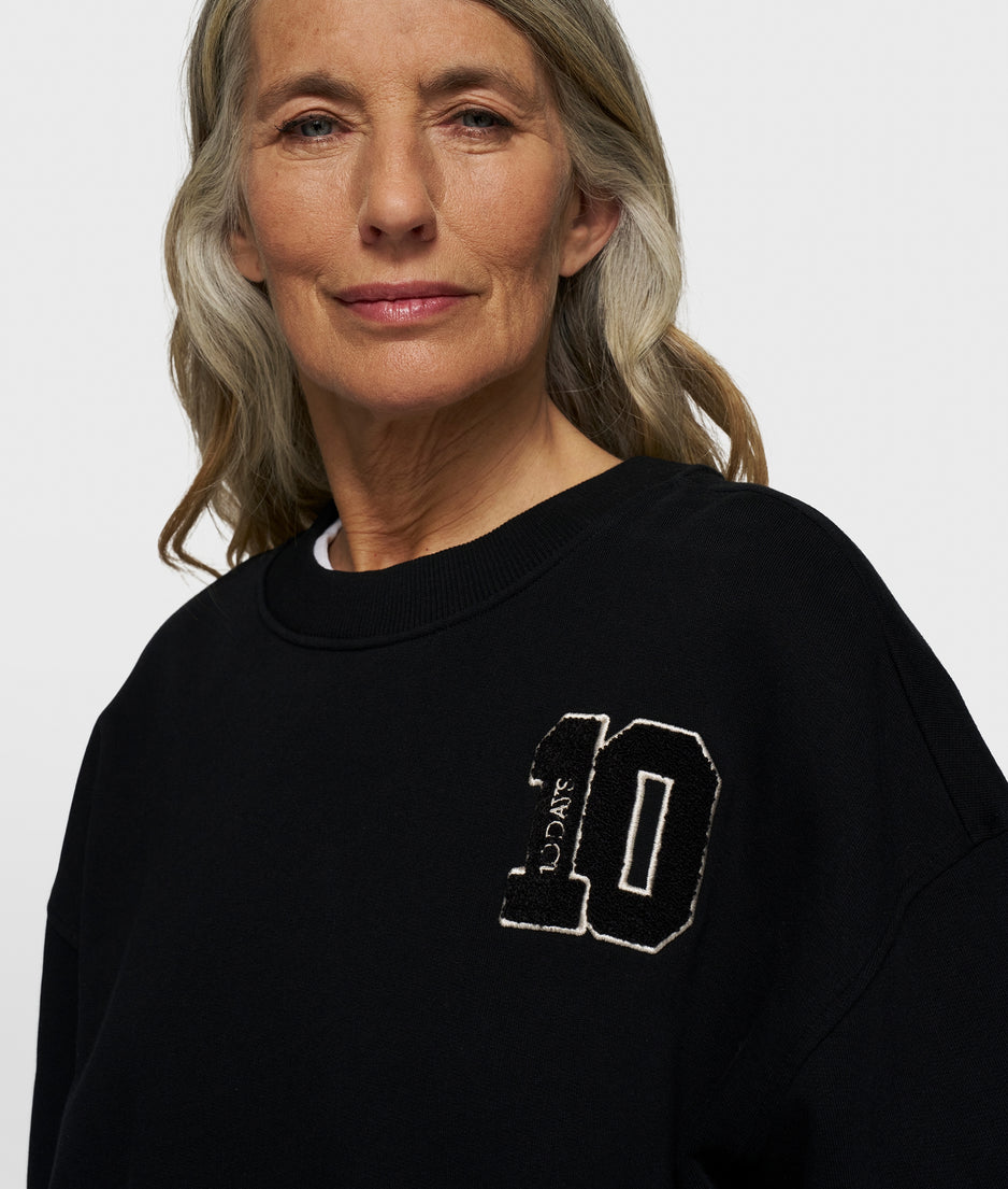 cropped sweater 10 | black