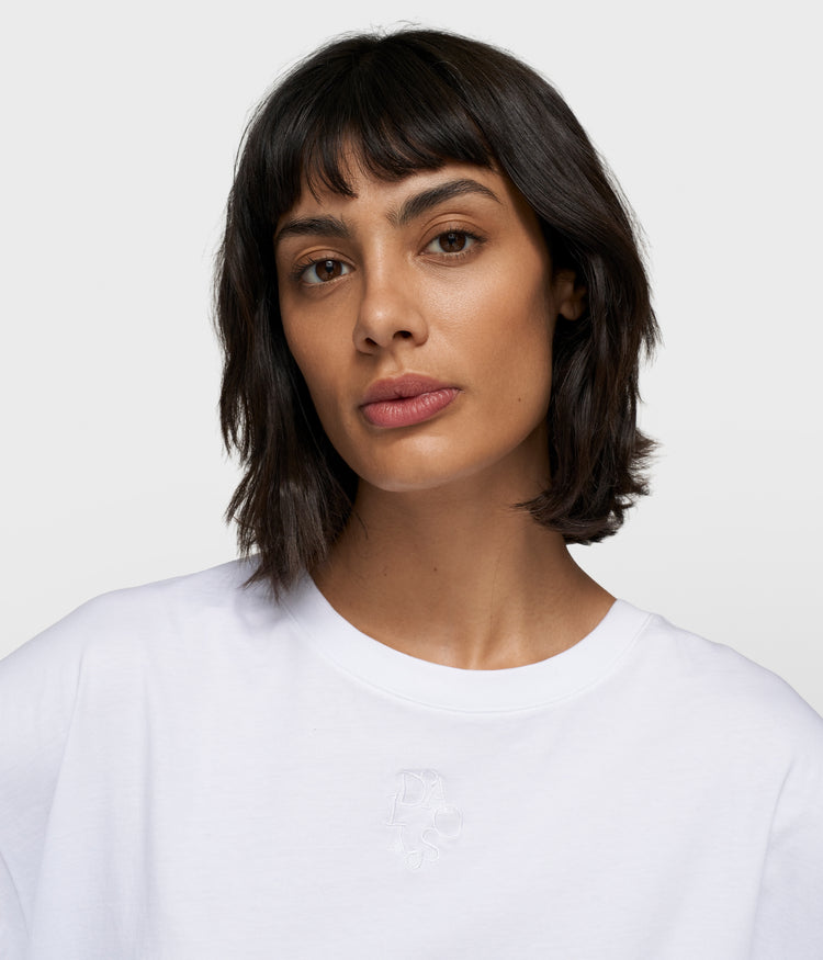 short sleeve tee embro | white