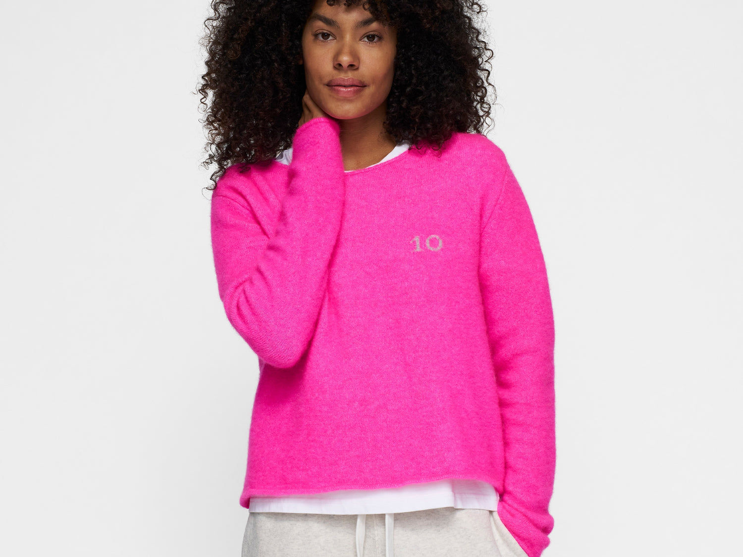 knit sweater | neon pink