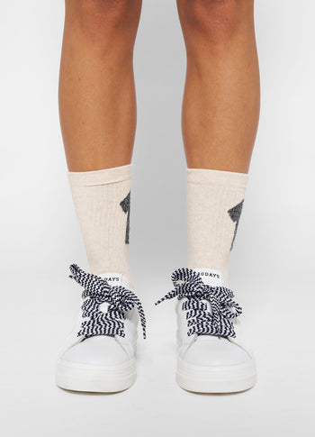 socks 10 | soft white melee