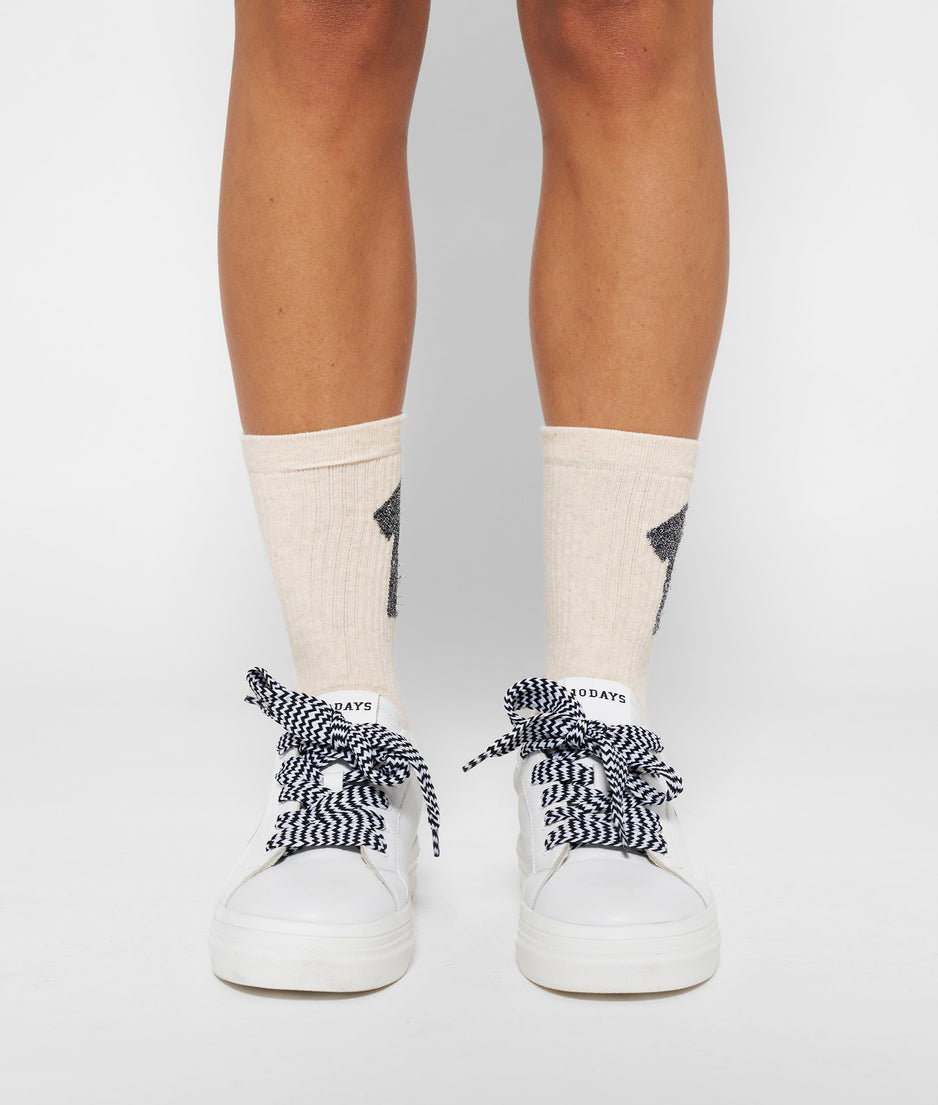 socks 10 | soft white melee