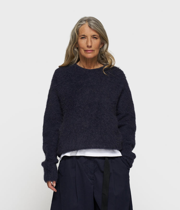 cropped hairy knit sweater | dark navy