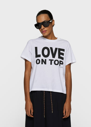 love petite tee | white