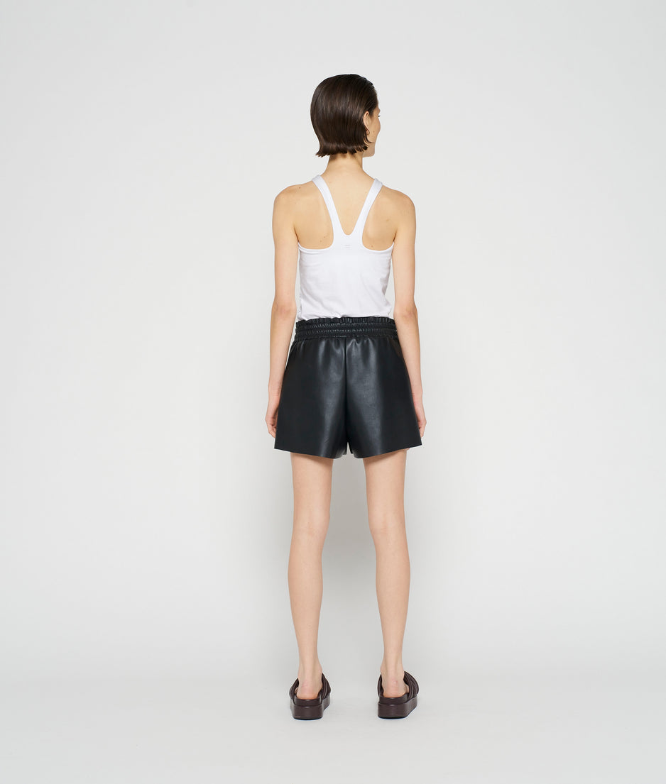 sporty wrapper | white