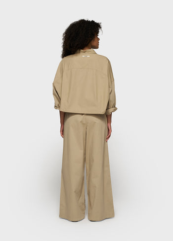oversized cropped shirt | earth