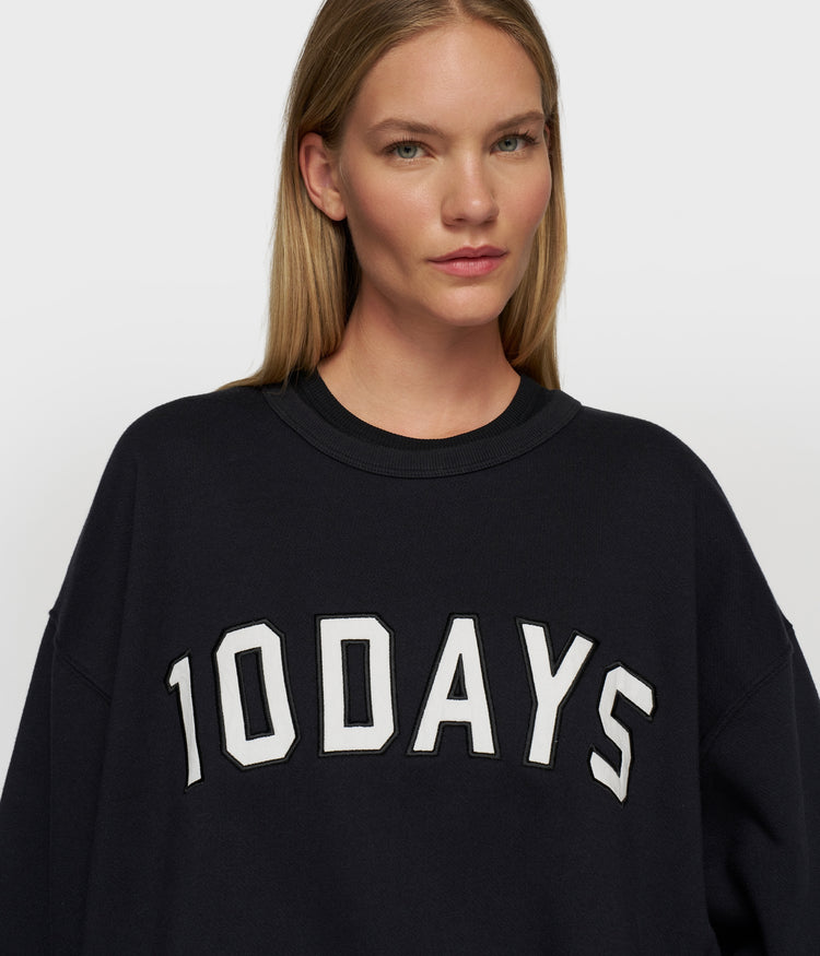 THE STATEMENT SWEATER | black