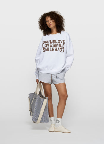 statement sweater smile | white