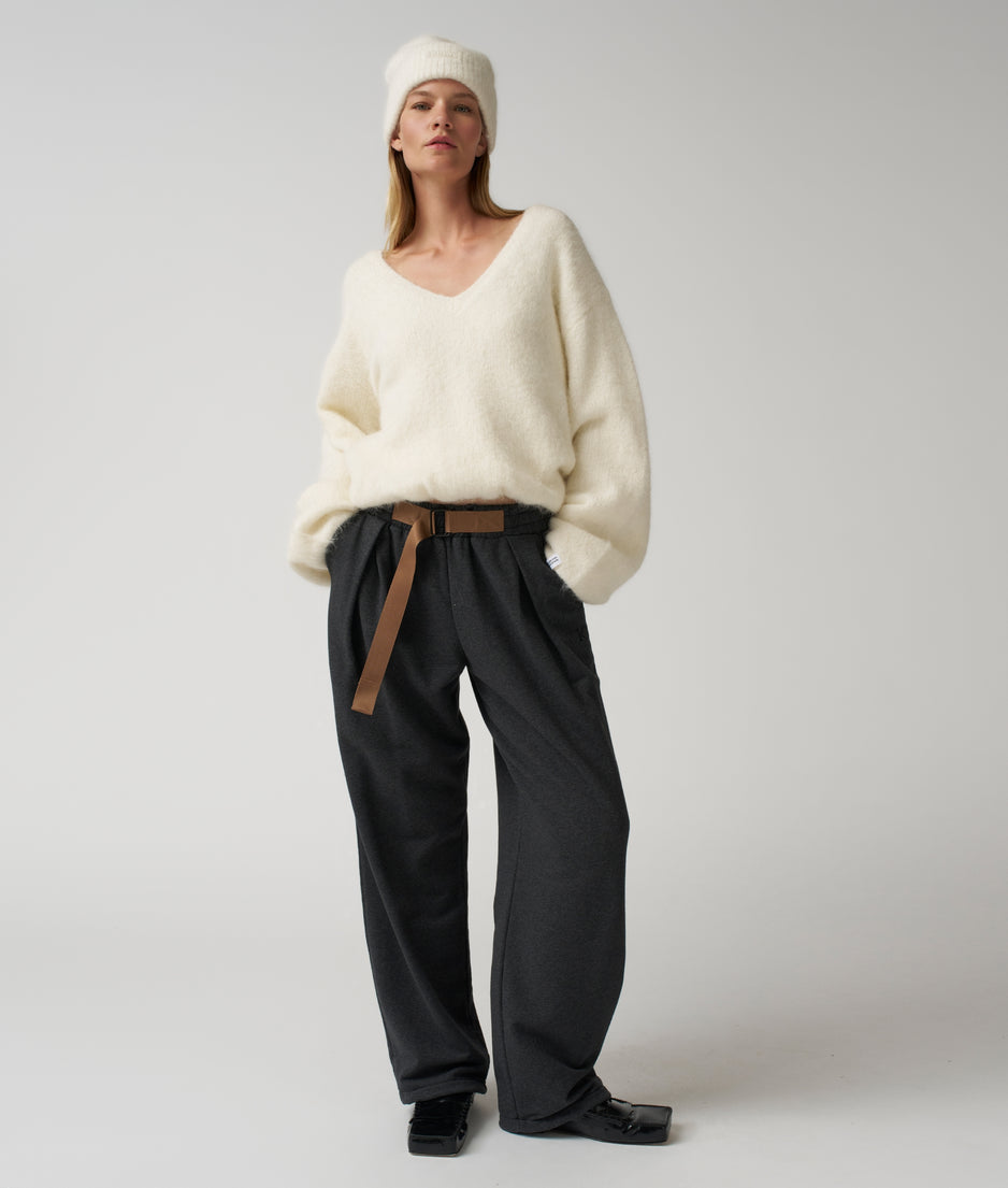 pleat hairy knit sweater | ecru