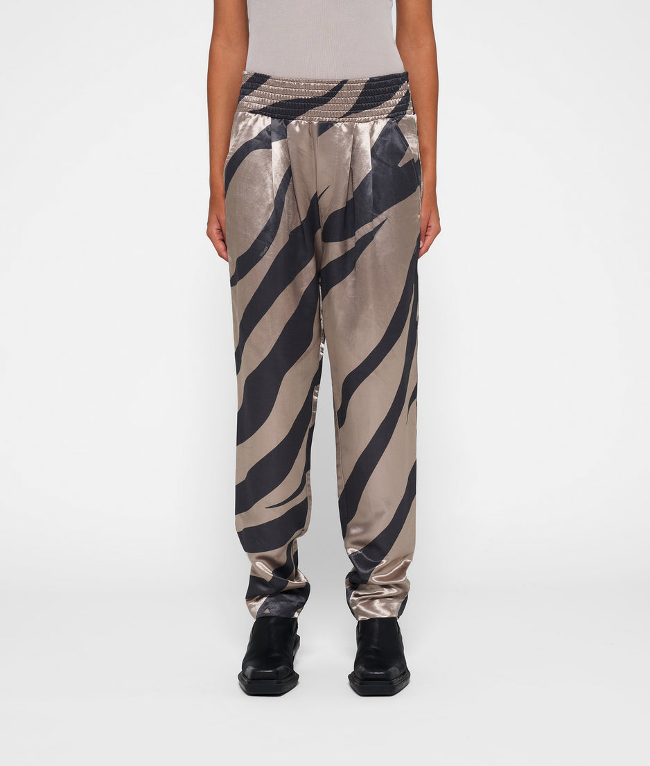 satin pants zebra | warm taupe
