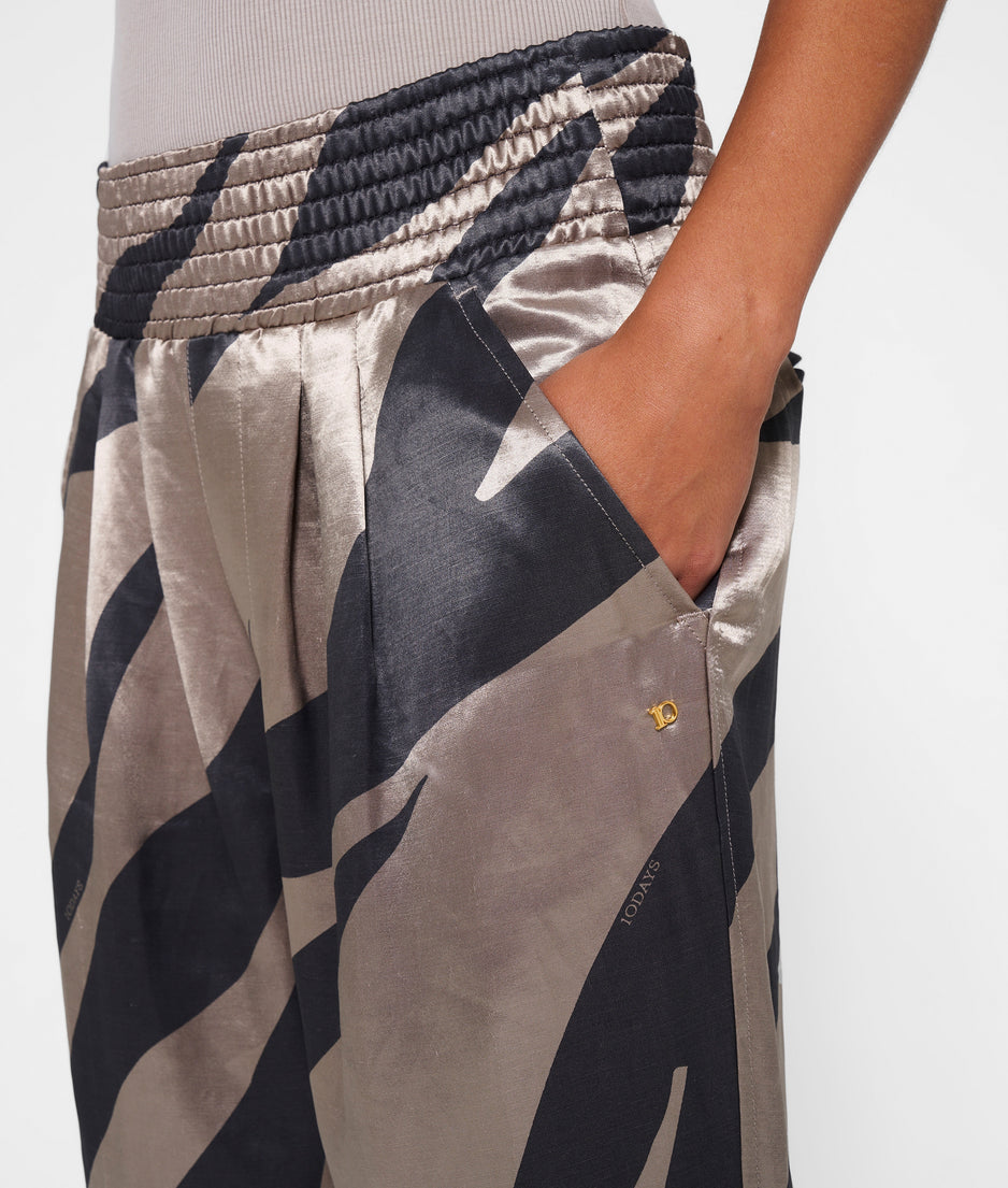 satin pants zebra | warm taupe