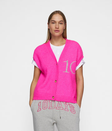 knit gilet | neon pink