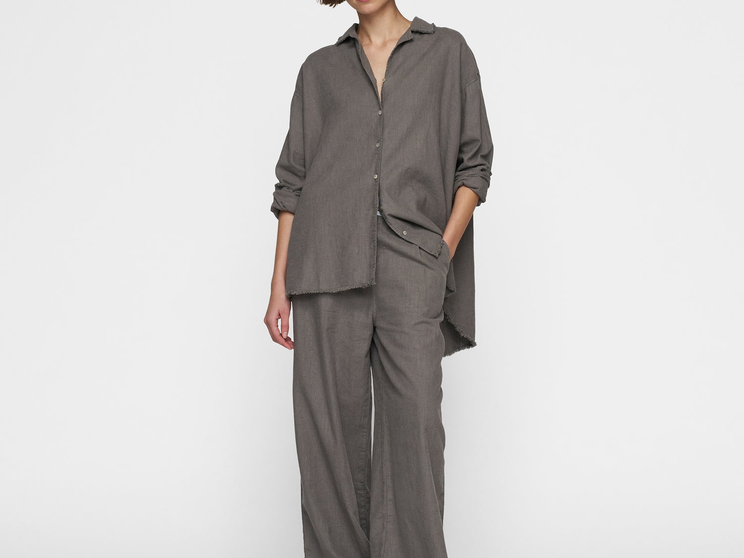 wide leg pants | oil