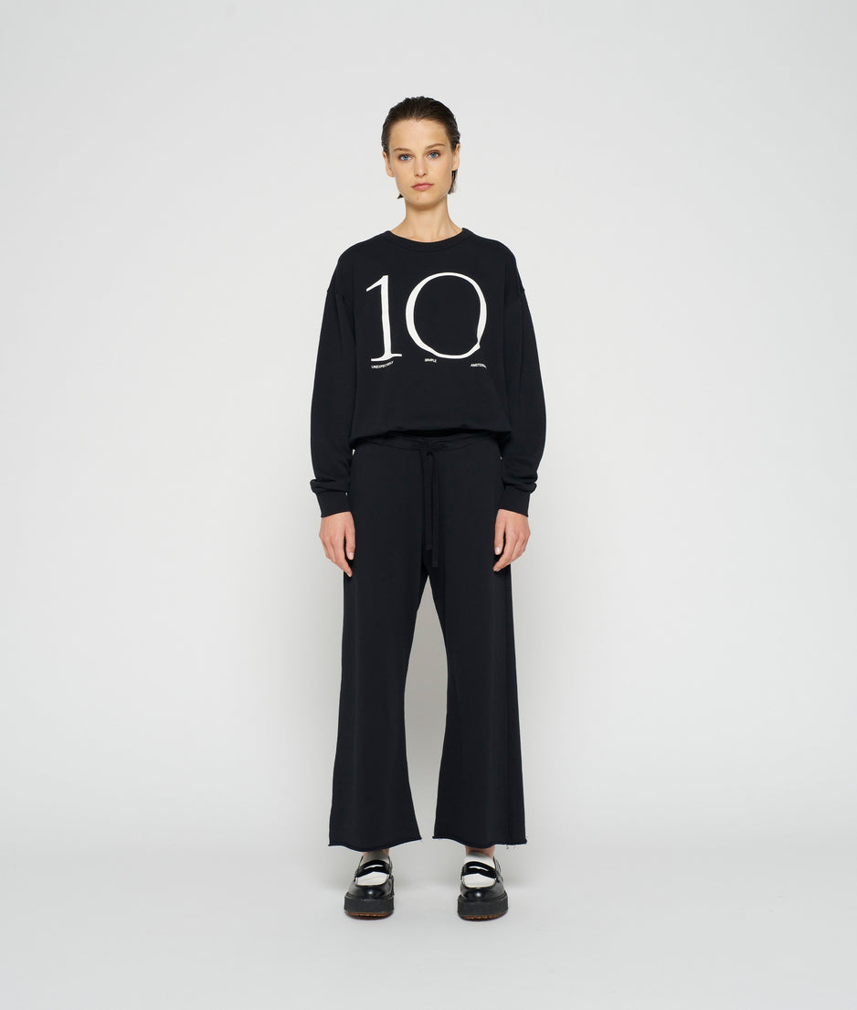 flared jogger | black