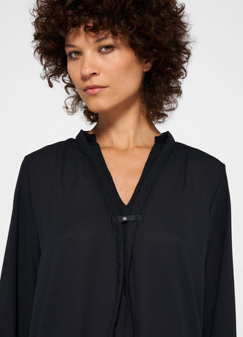 flowy blouse | black