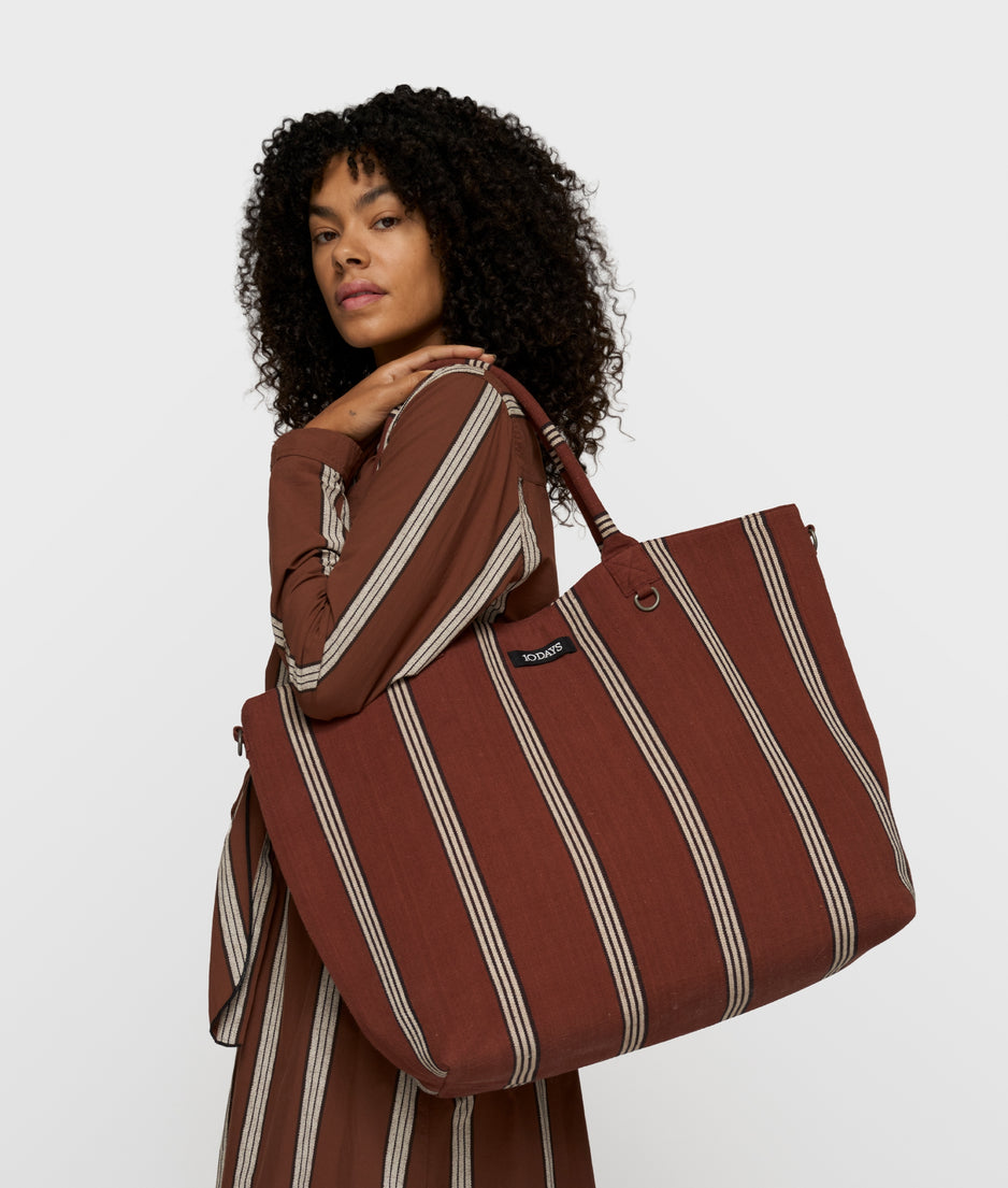 beach shopper stripes | deep brown