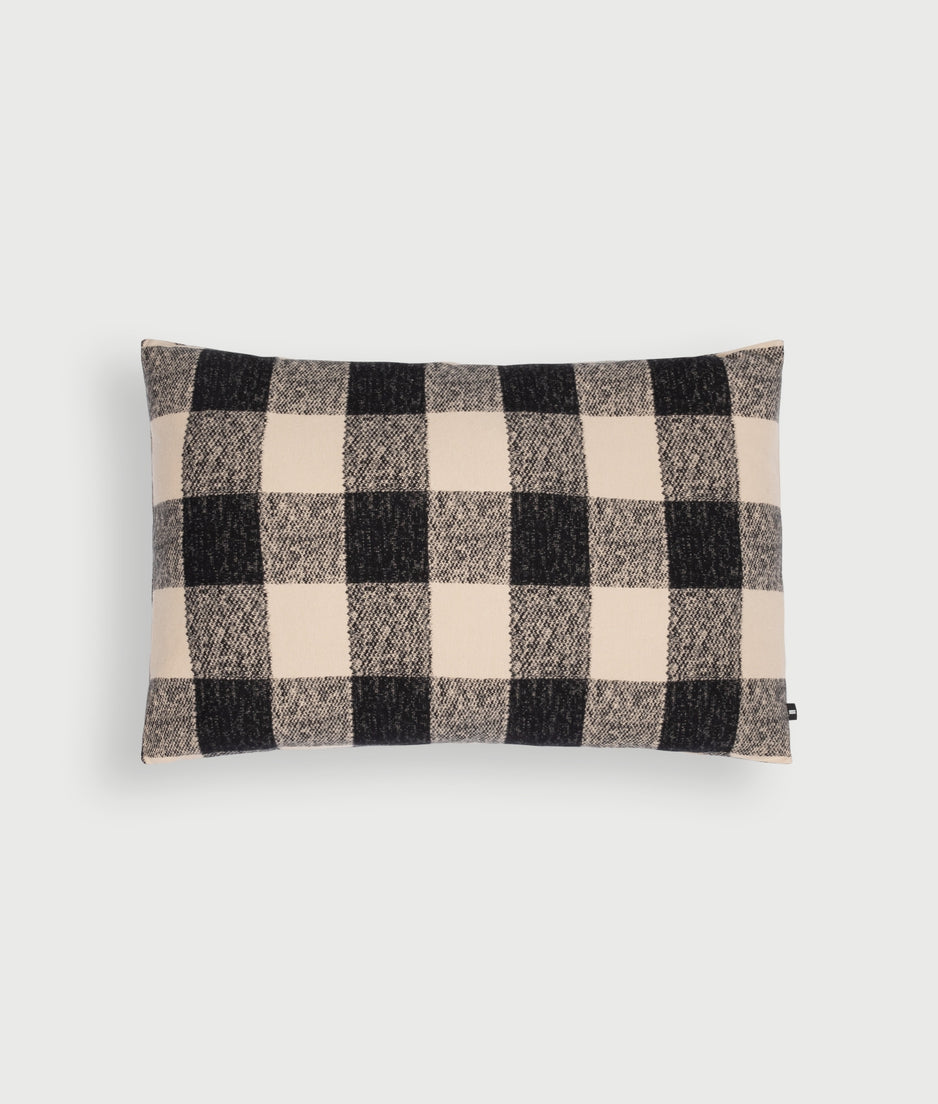 pillow check 40x60 | black