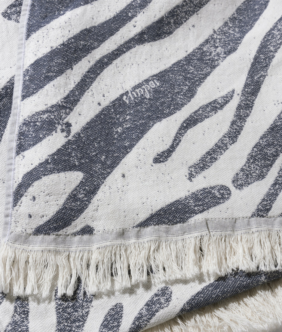 hamam towel zebra | light vanilla