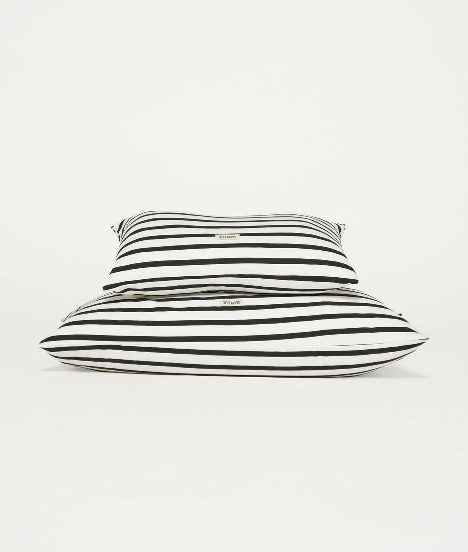 THE PILLOW COVER LONG STRIPES 50x90 | ecru/black