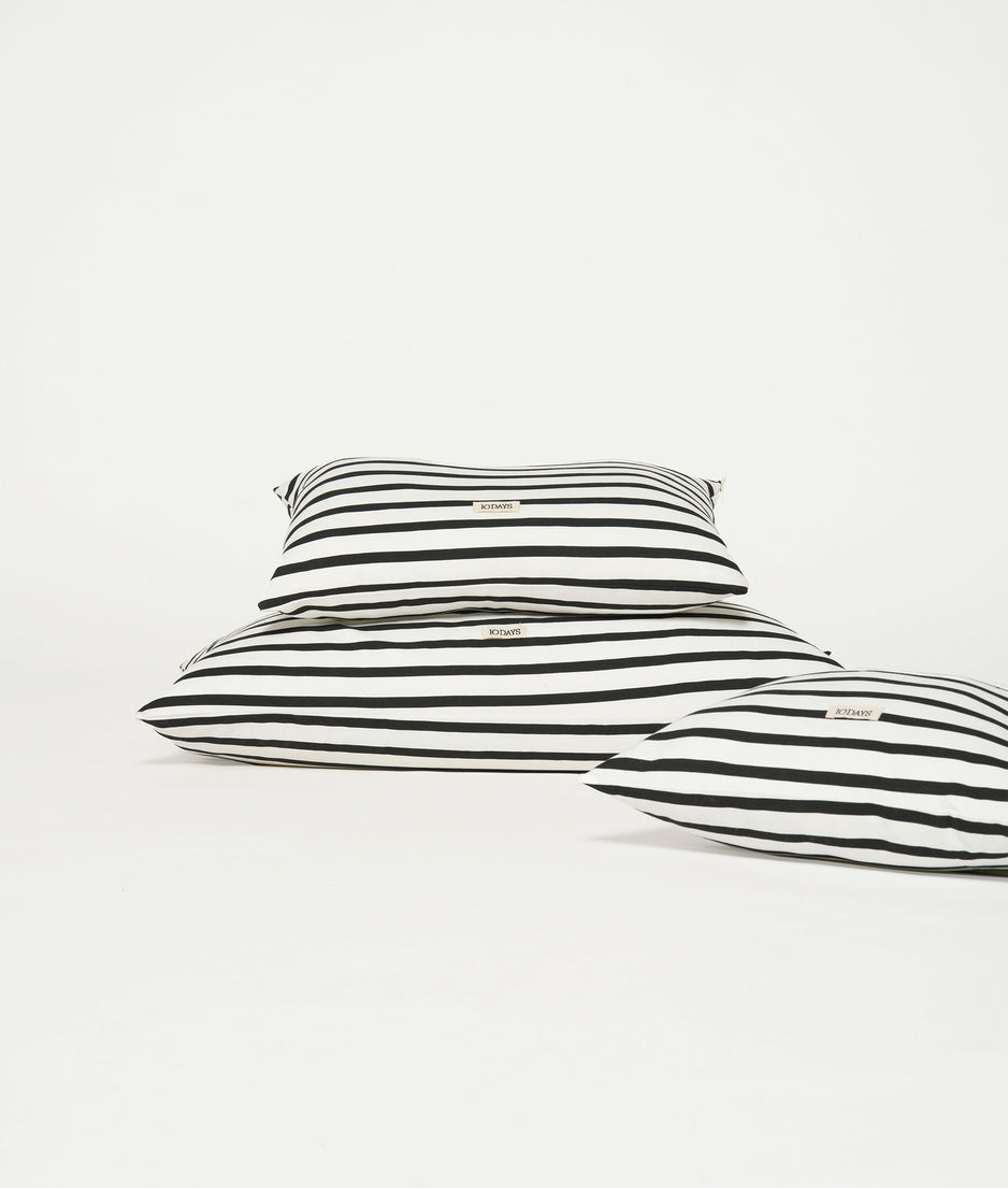 THE PILLOW COVER STRIPES 40x60 | ecru/black