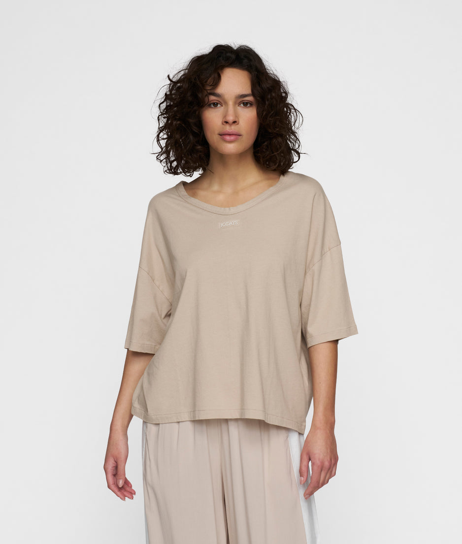 boxy tee | rope