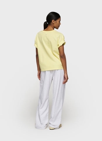 thick cotton tee logo | pastel yellow
