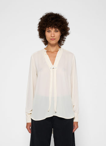 flowy blouse | cream