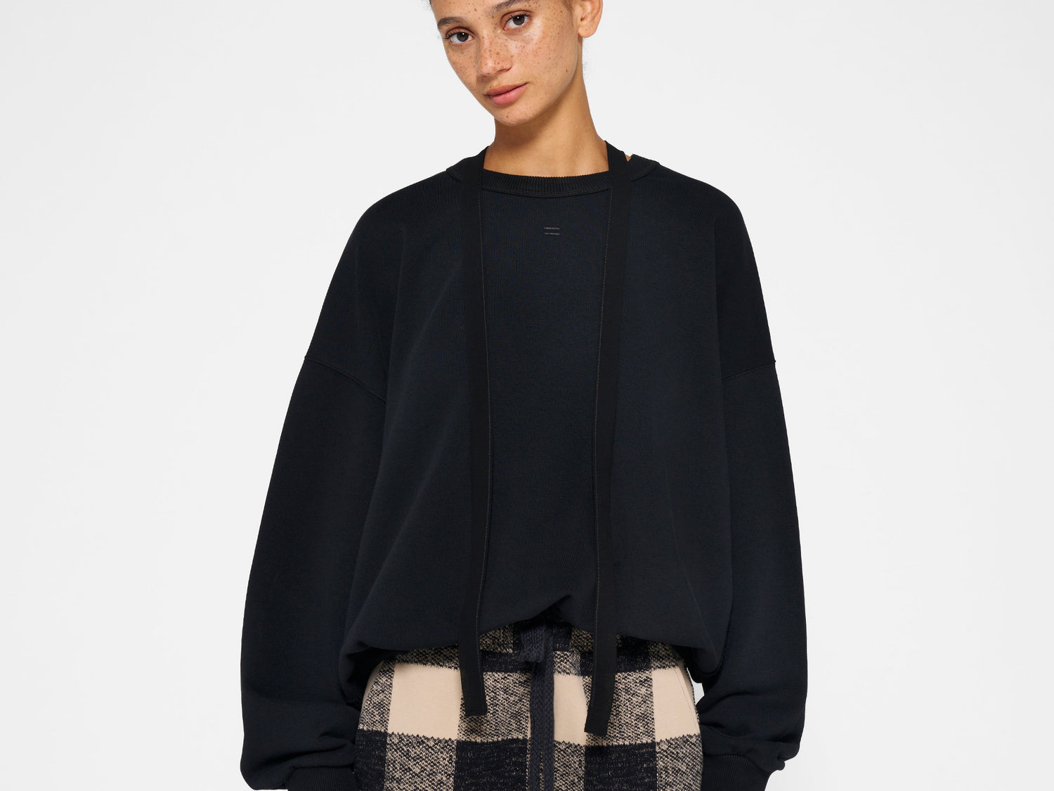 bow sweater | black