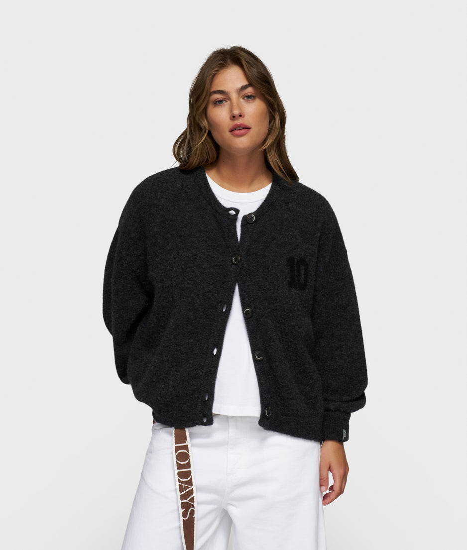 soft baseball knit cardigan | antra melee