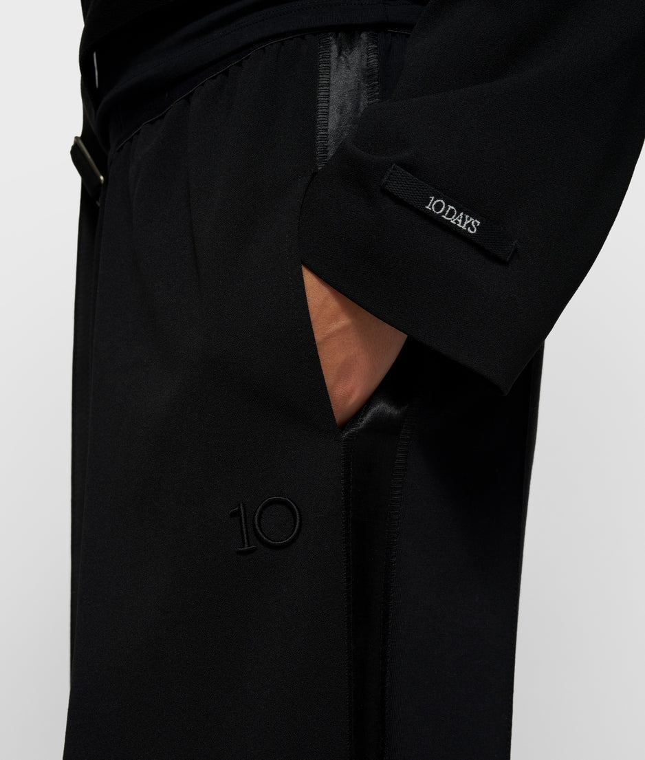 belted blazer crepe | black