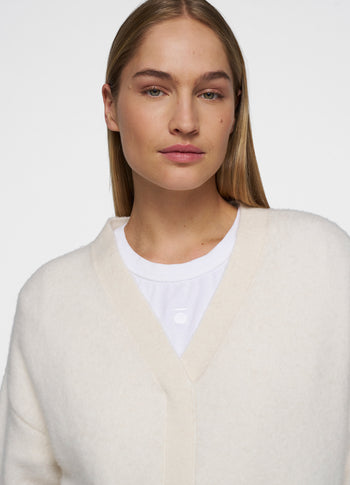 v-neck knit sweater | ecru