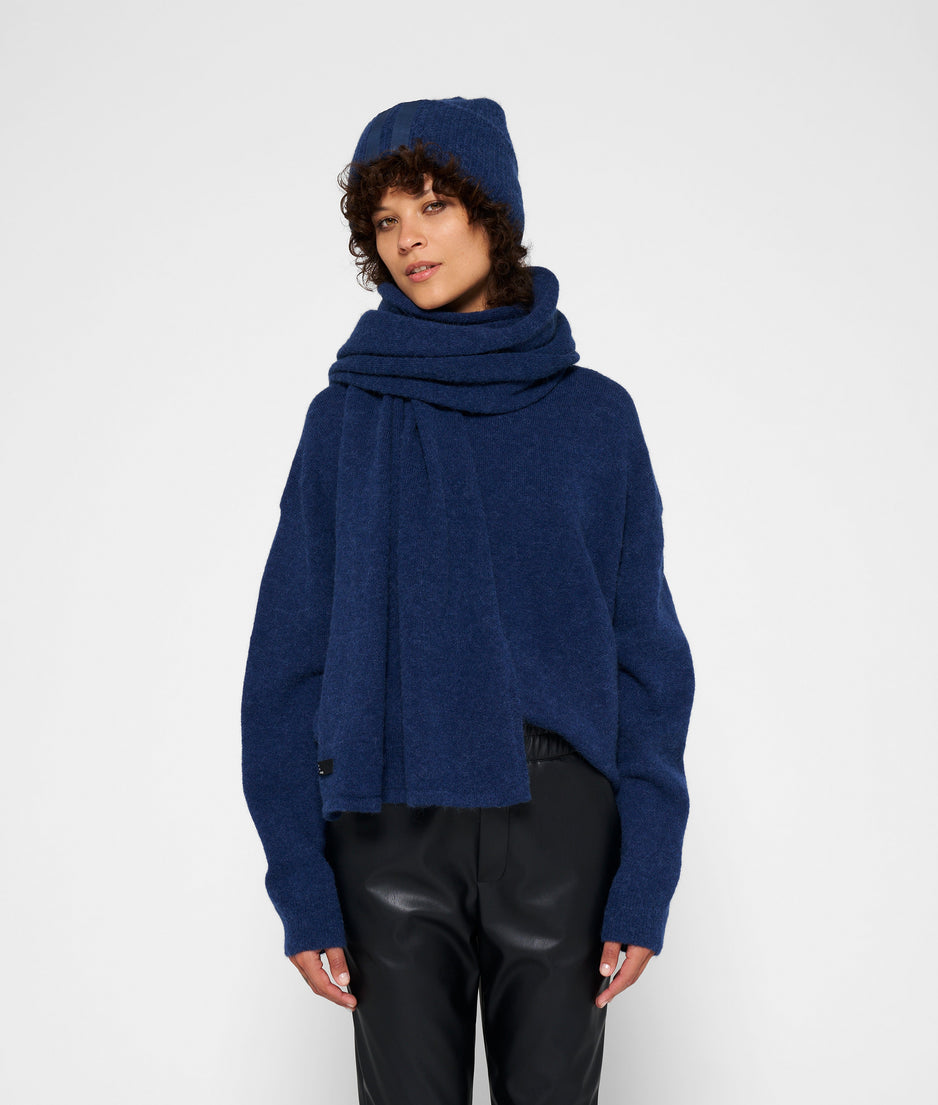 soft knit scarf | electric blue