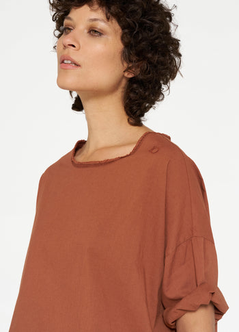 boxy tee voile | saddle brown