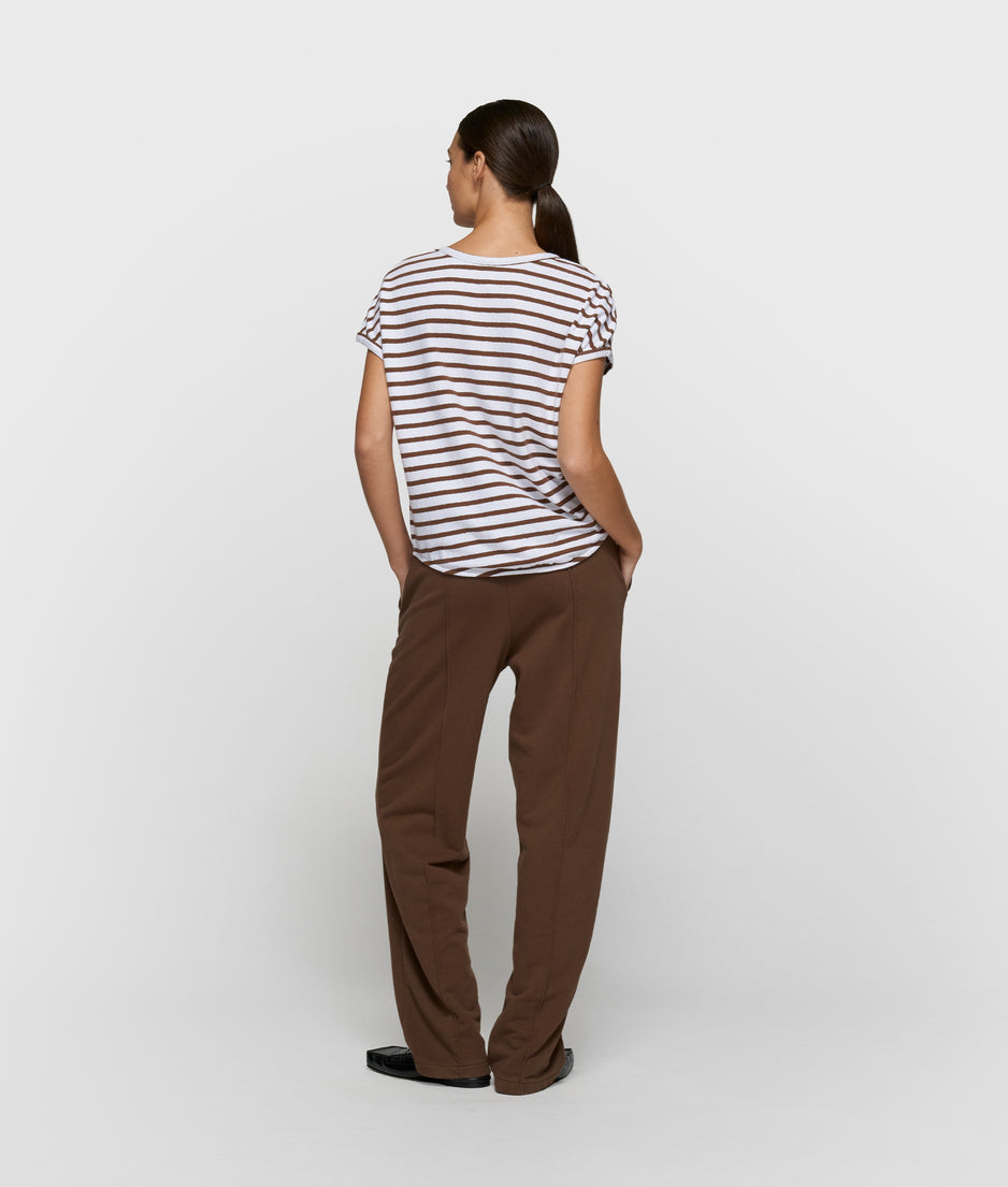 v-neck tee stripes | white/dark truffle