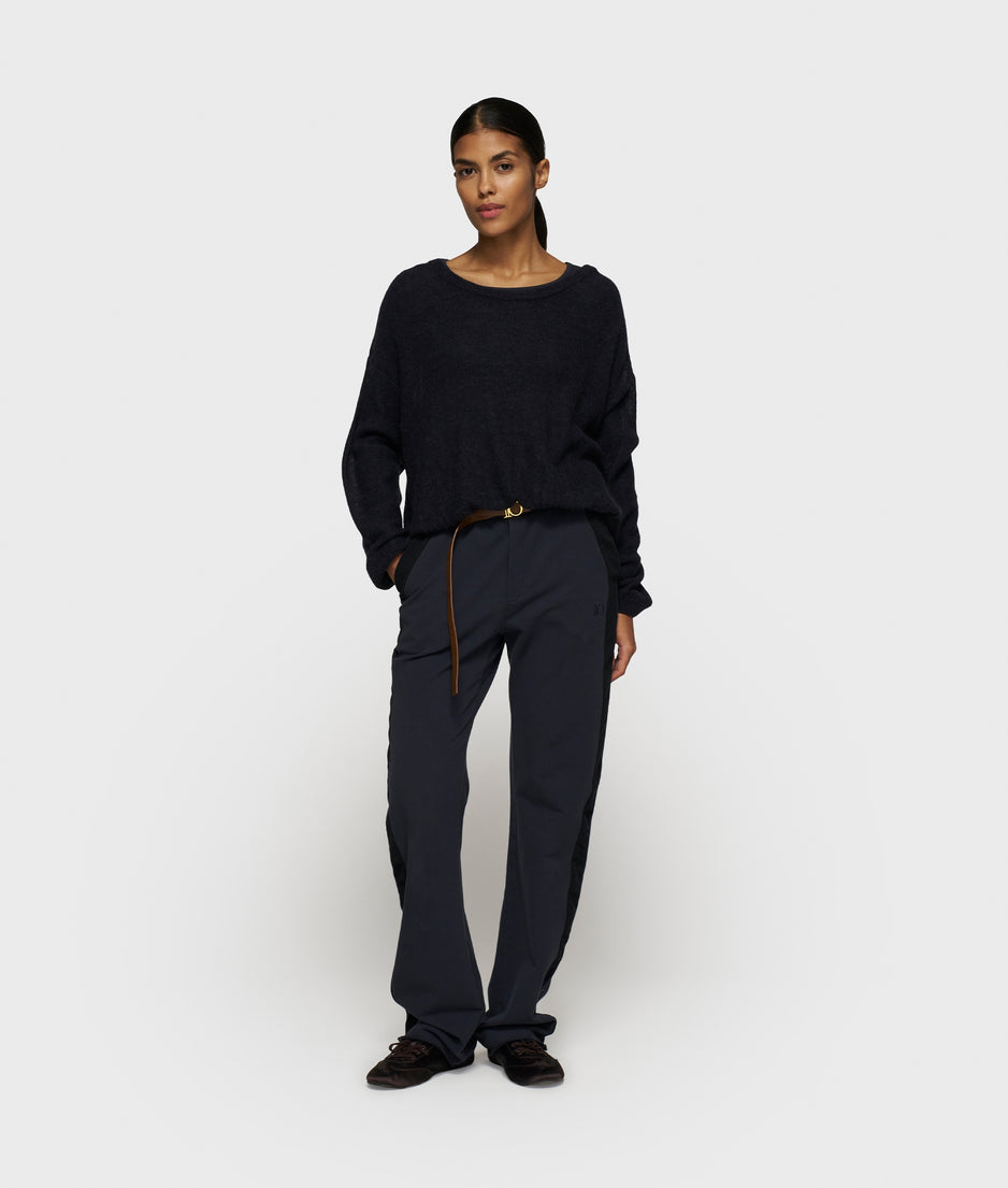 loose thin knit sweater | dark navy