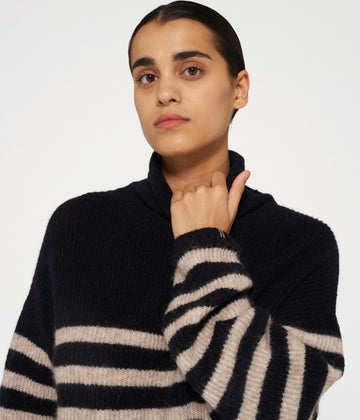 coll sweater knit stripes | black/light latte