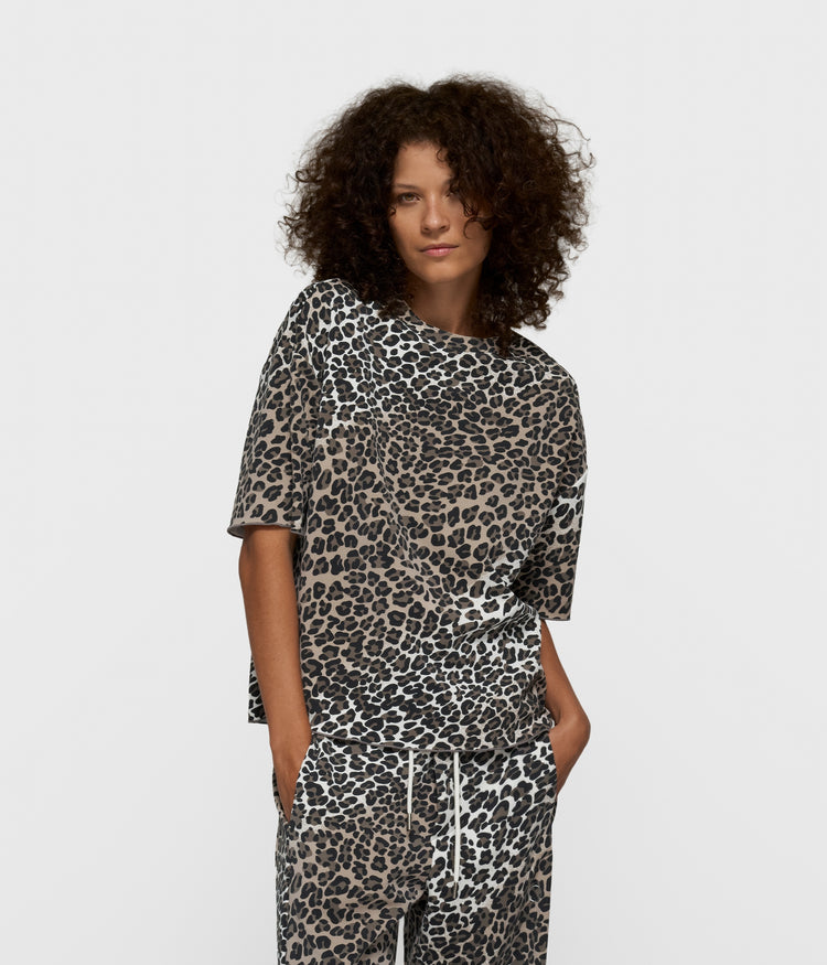 soft scuba tee leopard | ecru
