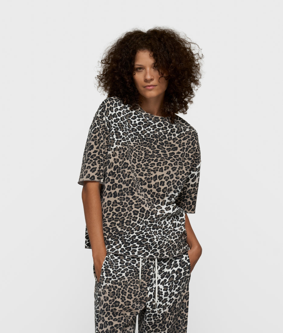 soft scuba tee leopard | ecru