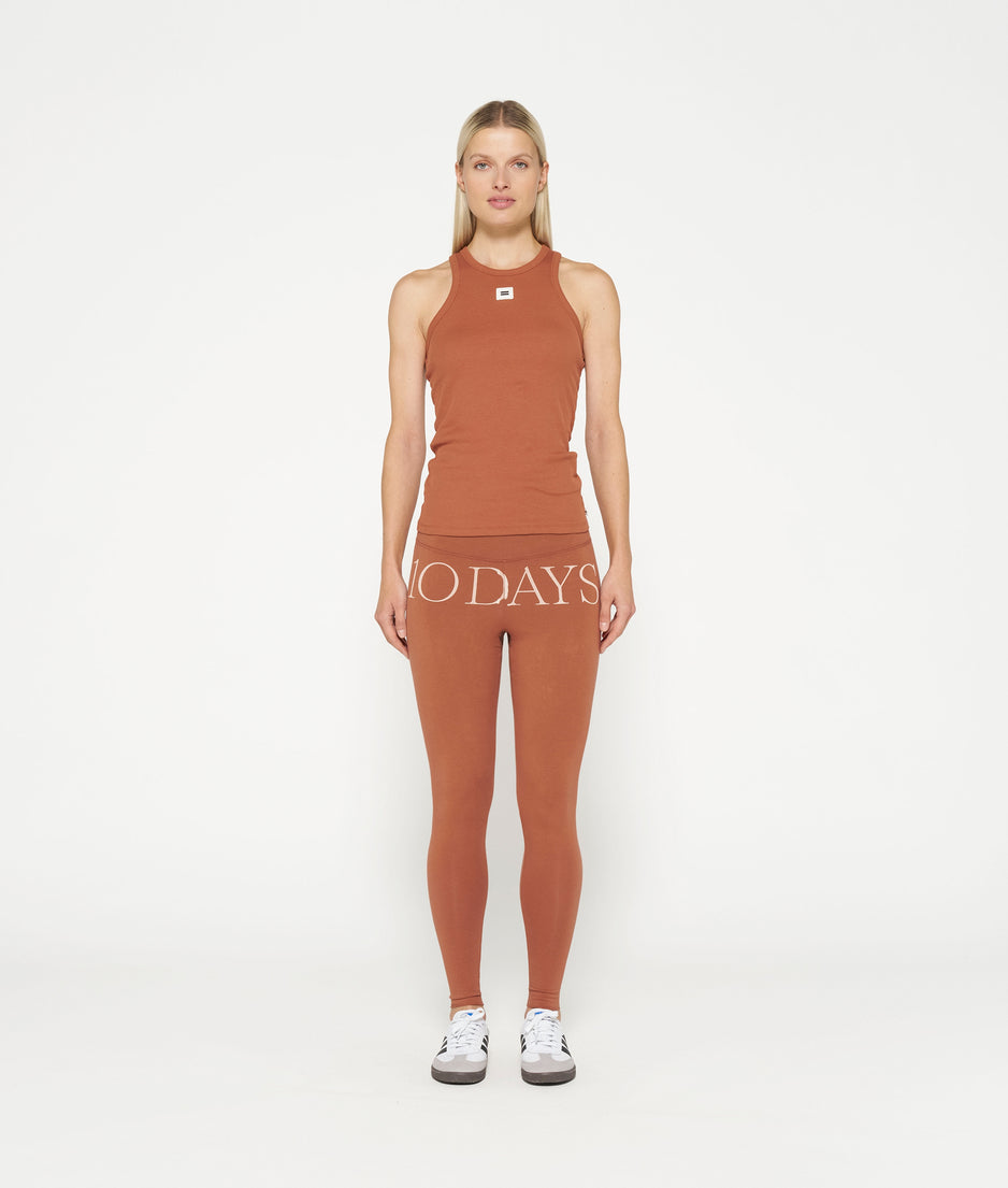 logo yoga leggings | saddle brown