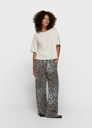 short sleeve tee logo | pearl