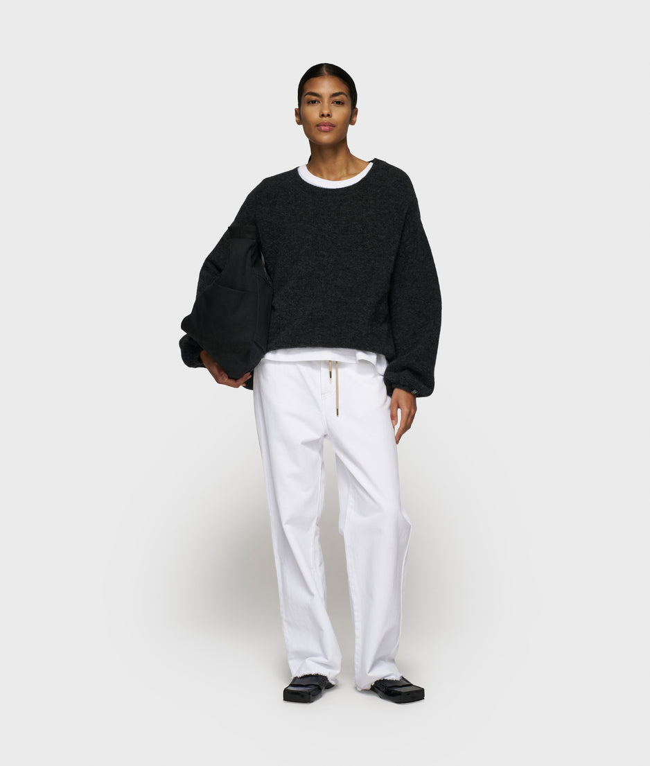 soft round neck sweater knit | antra melee