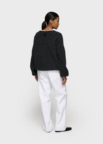 soft round neck sweater knit | antra melee